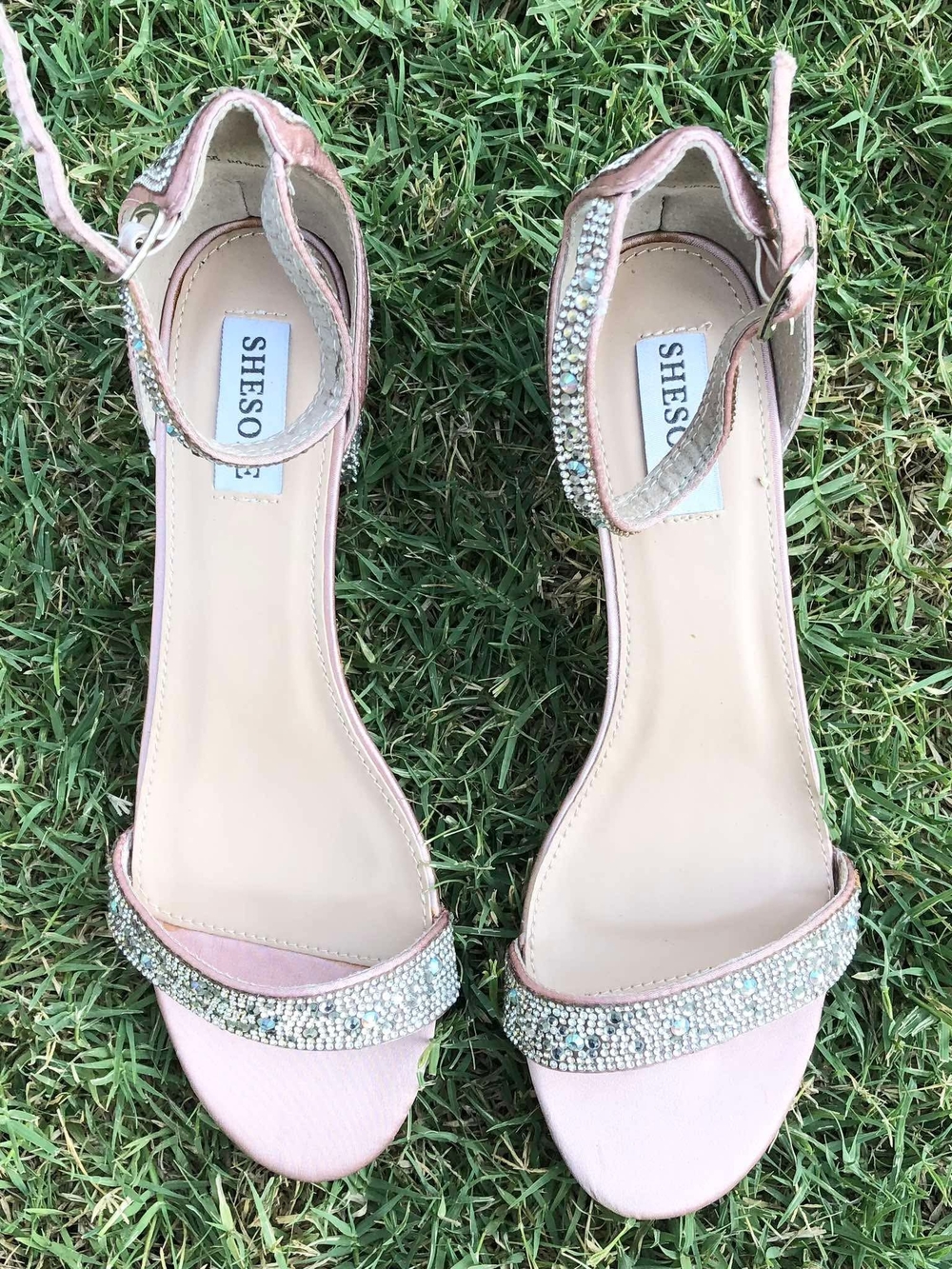 SheSole women's strappy low block heel sandals featuring sparkly rhinestone